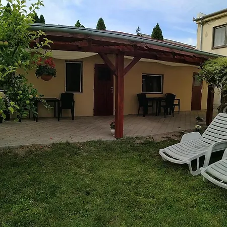 Séjour chez l'habitant Smith Apartman Veľký Meder