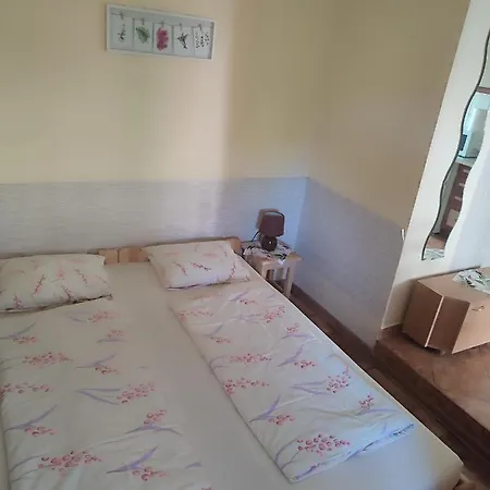 Smith Apartman Velky Meder